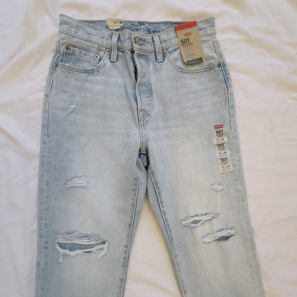 Levi’s 501 Original Cropped Jeans 27x26 Distressed Light Wash High Rise NWT $80 - Picture 5 of 14